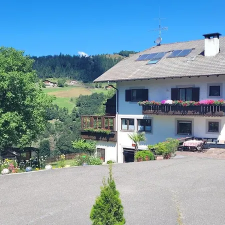 Waldhof Apartment Meltina